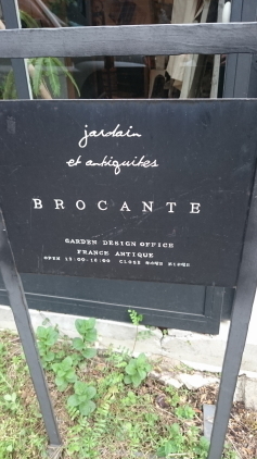 brocante2.JPG